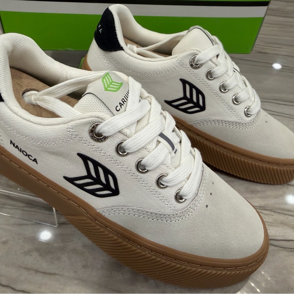 Cariuma Naioca Skate Gum Vintage White Canvas Women’s Sneaker